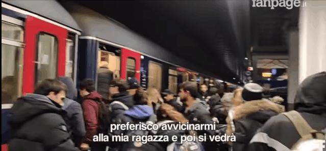 国外的月亮有多可怕,外国的月亮是不是比较大