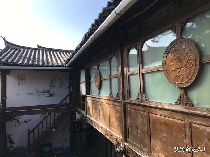 丽江的高颜值客栈逆天了,住一圈连回家的路费都省了!文末有福利