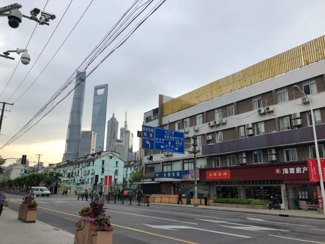 美团外卖小哥月入过万吗,外卖小哥加入美团收入怎么样