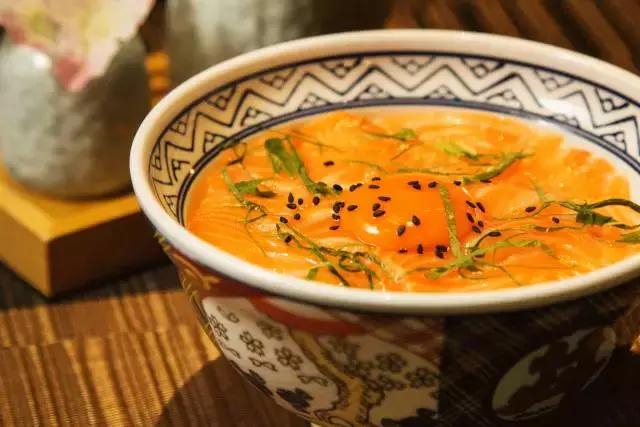 杭州好吃好玩的街区,杭州高端美食街