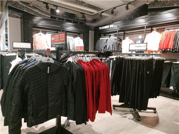 耐克阿迪折扣店的鞋怎么样,阿迪耐克折扣鞋专卖店