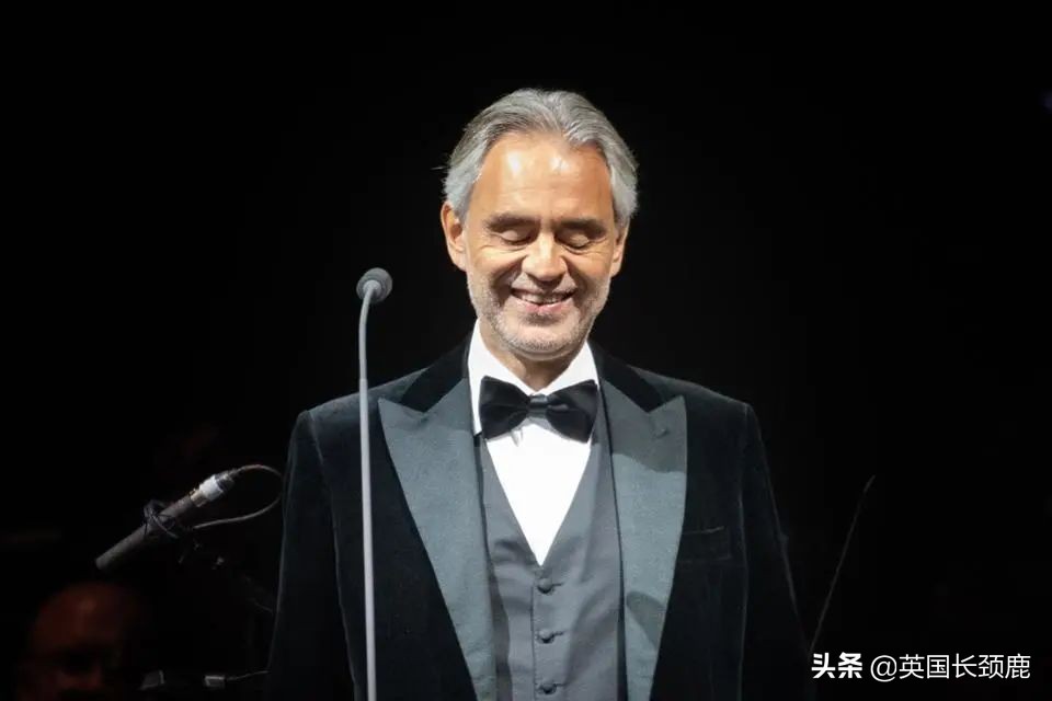 阵容逆天,各大明星演唱会现场直播