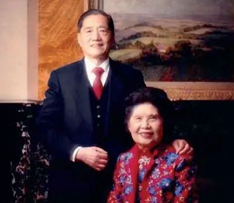 香港十大财团是哪十个家族,香港10大财团总资产