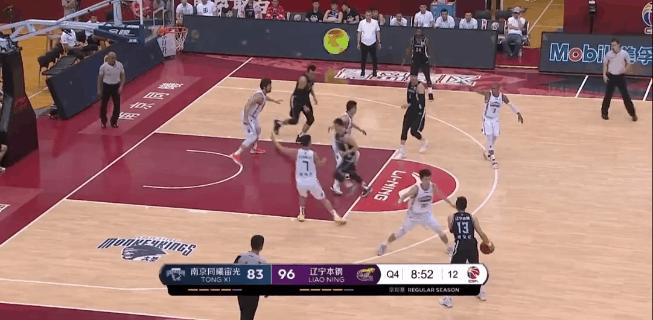 老叔回到辽宁主场,老叔一路走好的视频