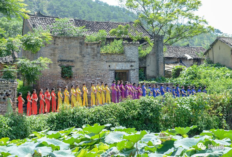 古村探险视频,古村探险攻略