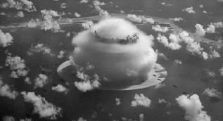 1945年重庆谈判,毛*东泽**停烟8小时,老蒋听闻:此人不可小视