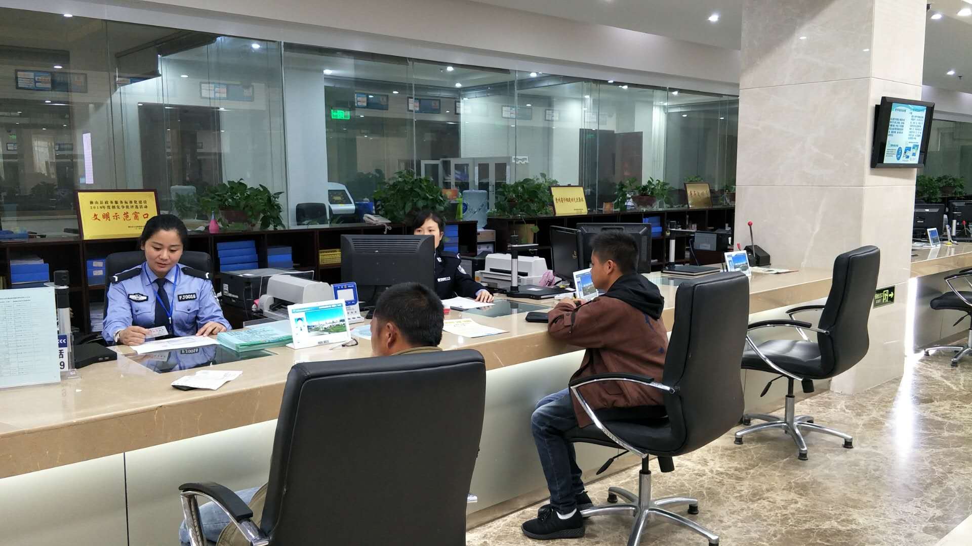 贵州黔南州公安活动,黔南公安八大行动