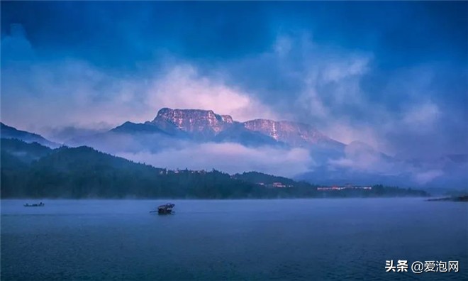 峨眉山和瓦屋山哪个更好,峨眉山一日游精选游记
