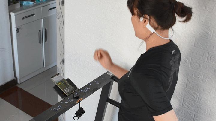 小米折叠跑步机walkingpad,小米生态链walkingpad跑步机r2