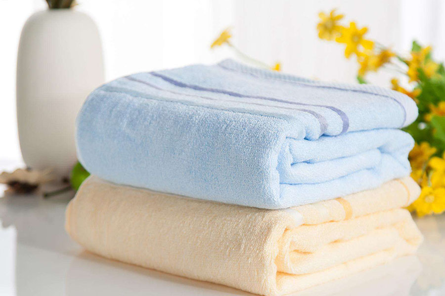 玻璃上的不干胶怎么去,玻璃上的不干胶怎么去除