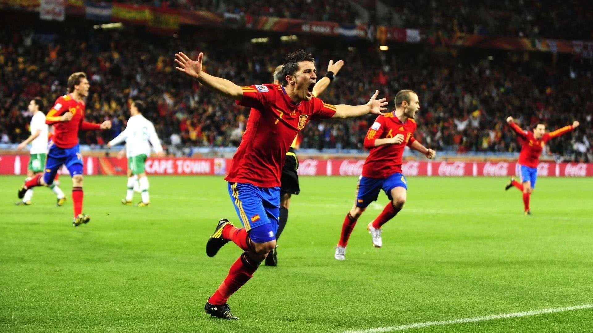 足球场上的奇葩阵型,足球场上的奇葩犯规