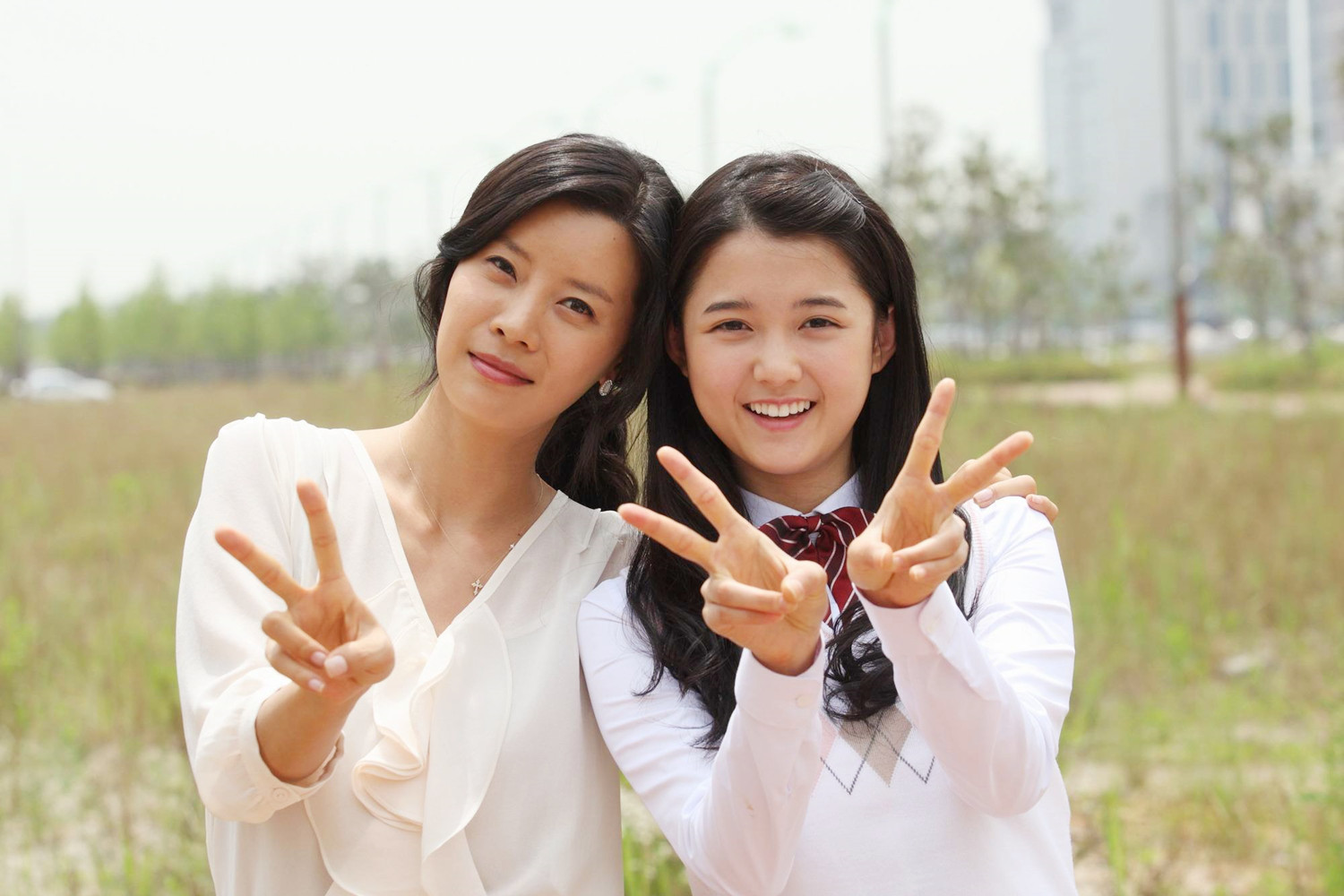 孩子在学校被排挤父母做法解气,孩子在学校被排挤家长该怎么做