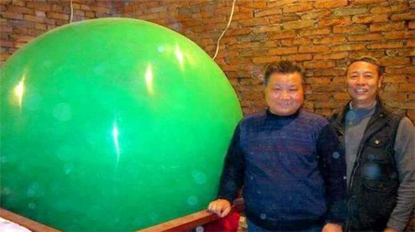 挖矿发现巨无霸夜明珠,废矿挖出夜明珠