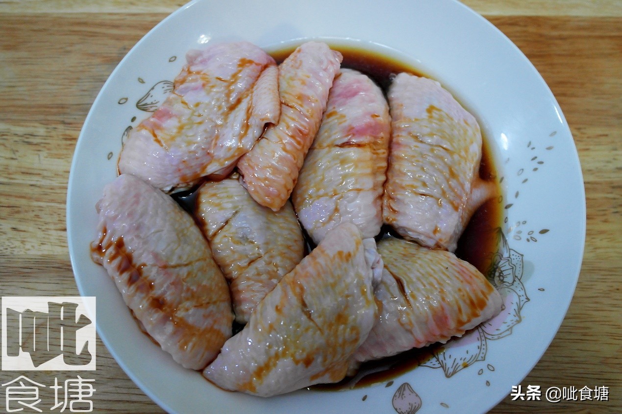 鸡翅怎么炸最好吃才能外酥里嫩,大鸡翅怎么炸又酥又香又脆