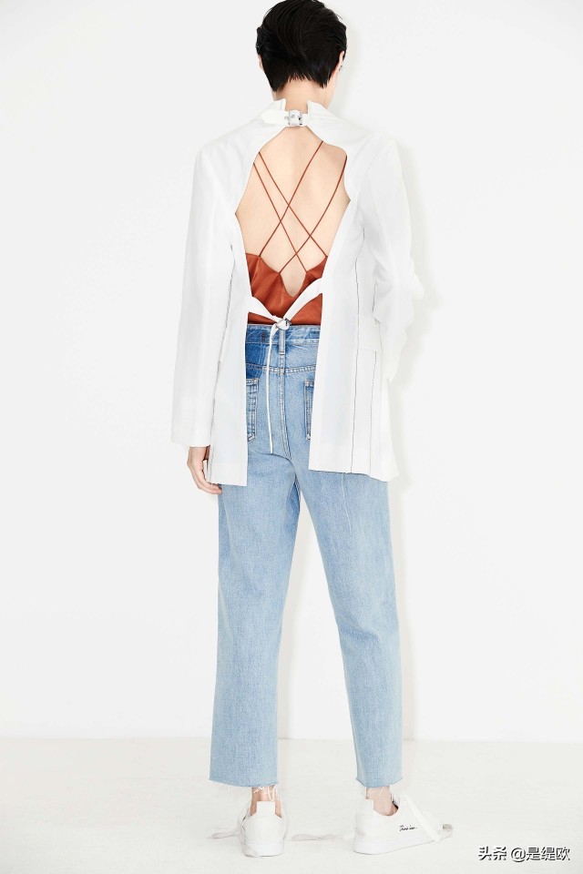 假性胯宽穿什么样的裤子,真假胯宽图片对比