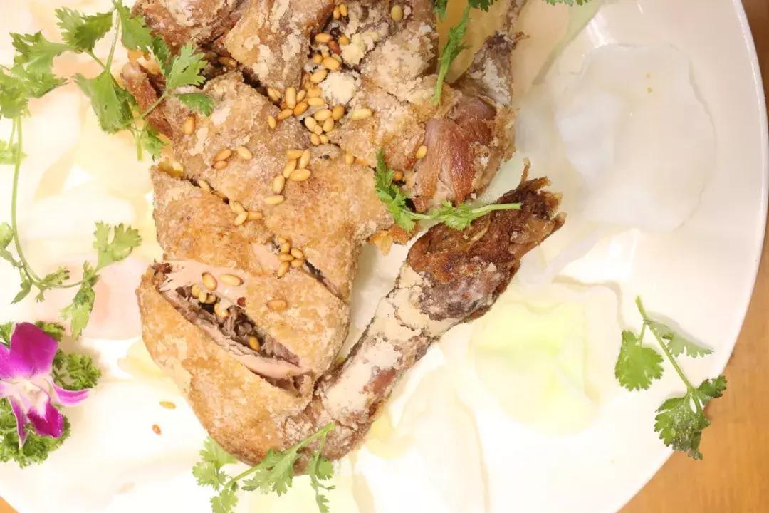 苏州是江苏第几个城市,苏州哪个地方吃的比较多