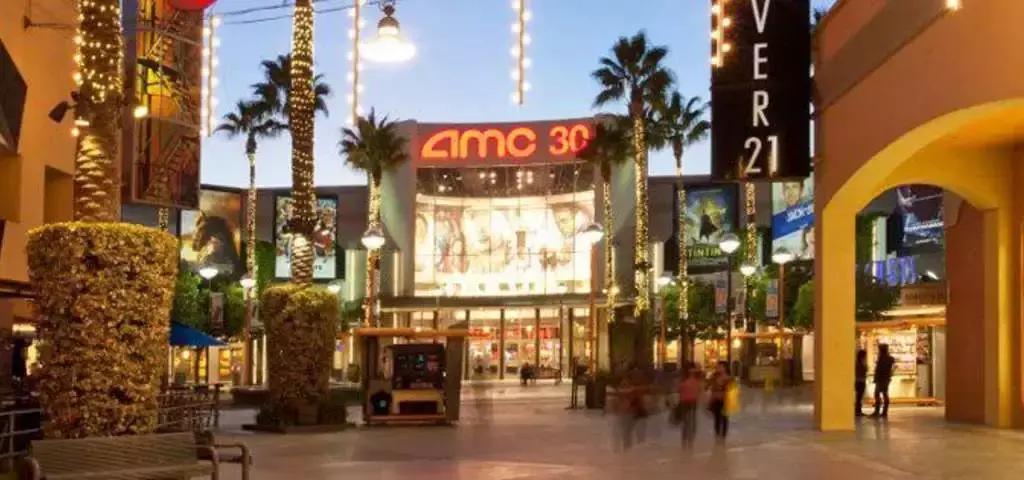 含泪剁手，说说我住尔湾光谱中心附近的物质生活