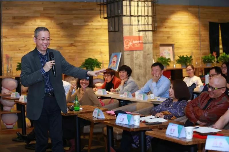 从新华社记者到“中国公关第一人”：这是我的5点成长心得