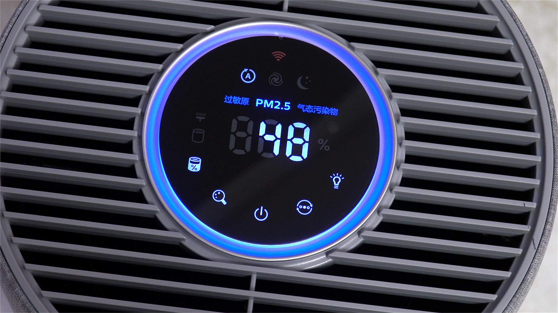 飞利浦和松下空气净化器哪个好,飞利浦空气净化器为啥有异味