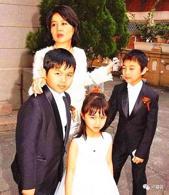 赌王的四个老婆现在状态,赌王四个太太的孩子们关系好吗
