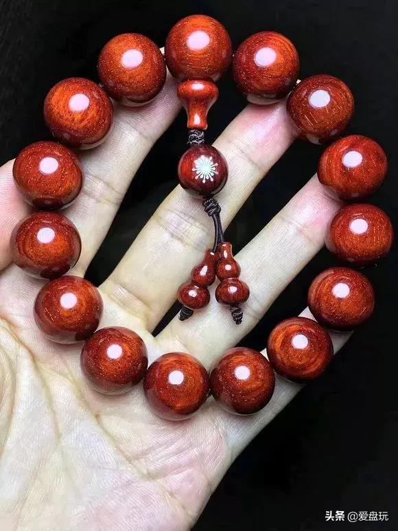 适合女生盘的有自然香味的手串,有香味的手串有哪些带图片