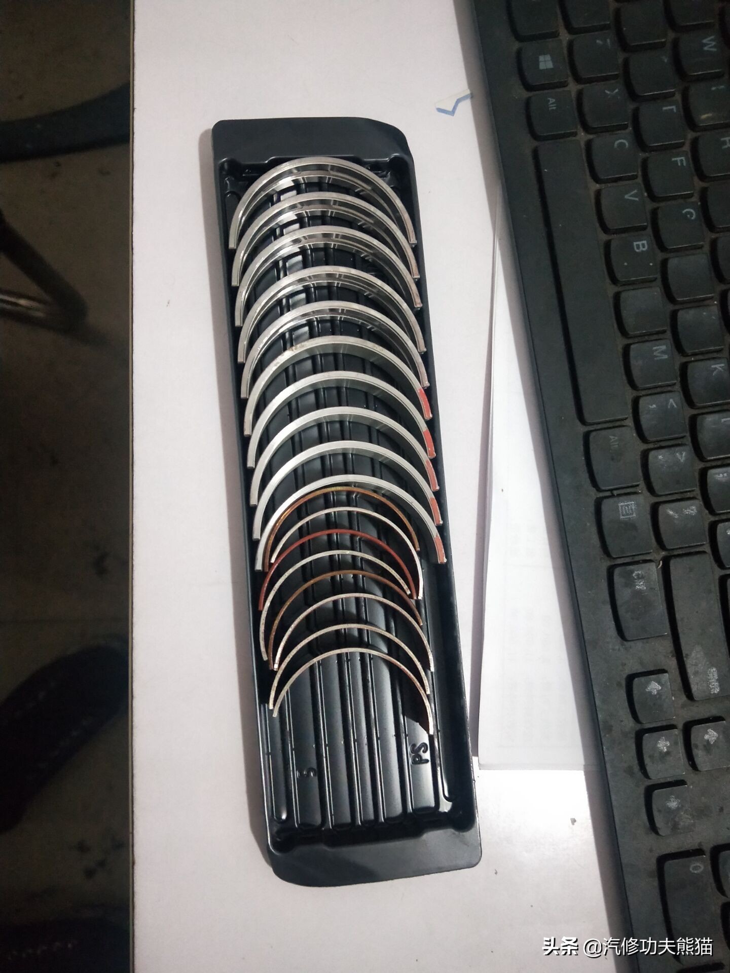 奥迪q3治理烧机油,奥迪q3烧机油多少公里正常