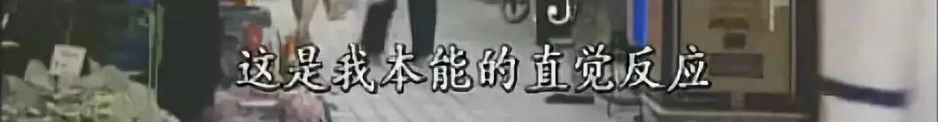 女孩儿被嘲讽十年后来报仇,女子被骂回复了一万多条评论对骂