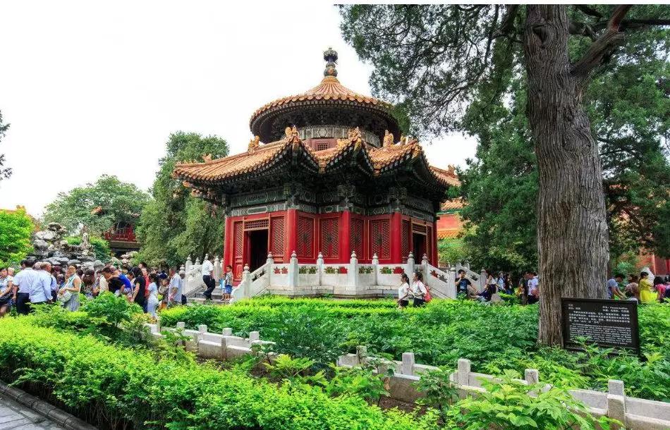 世界上最奢华的宫殿全景高清图片,历史最宏伟的皇家宫殿