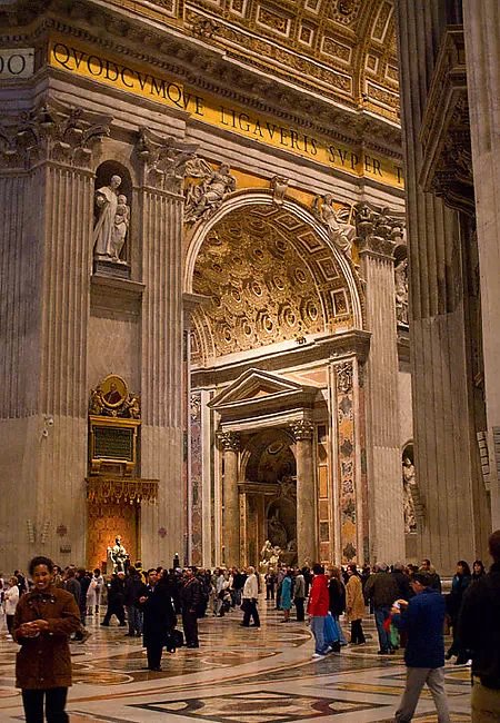 世界上最大的教堂圣伯多禄大教堂,德国世界著名圣母大教堂