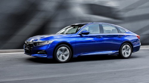 第十代雅阁变化,内外全面升级亲身感受第十代雅阁