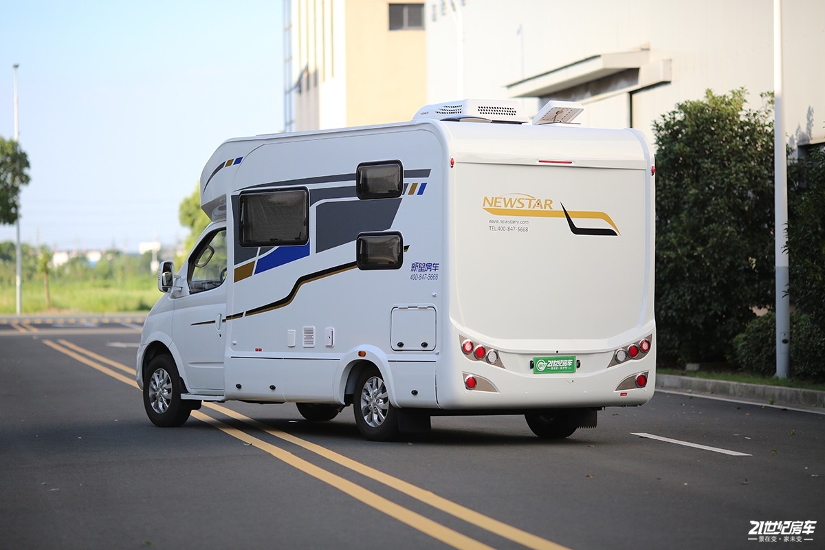 c型房车平头车,适合改房车的轻客底盘