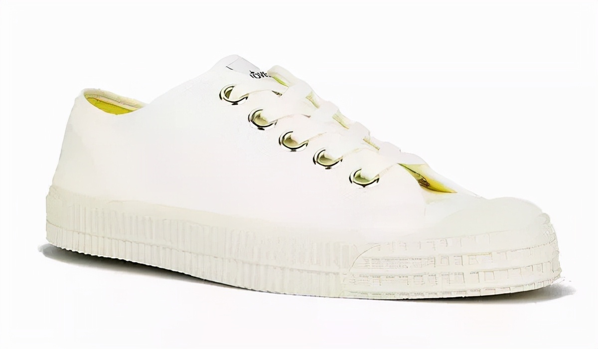 休闲小白鞋匡威vans,年度最火vans小黑鞋这样穿真酷