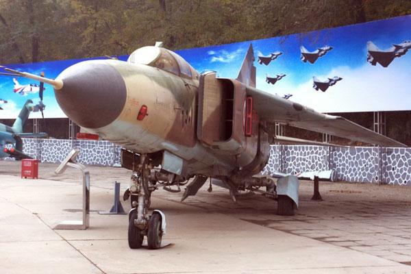 歼10改装动力,歼10核心系统