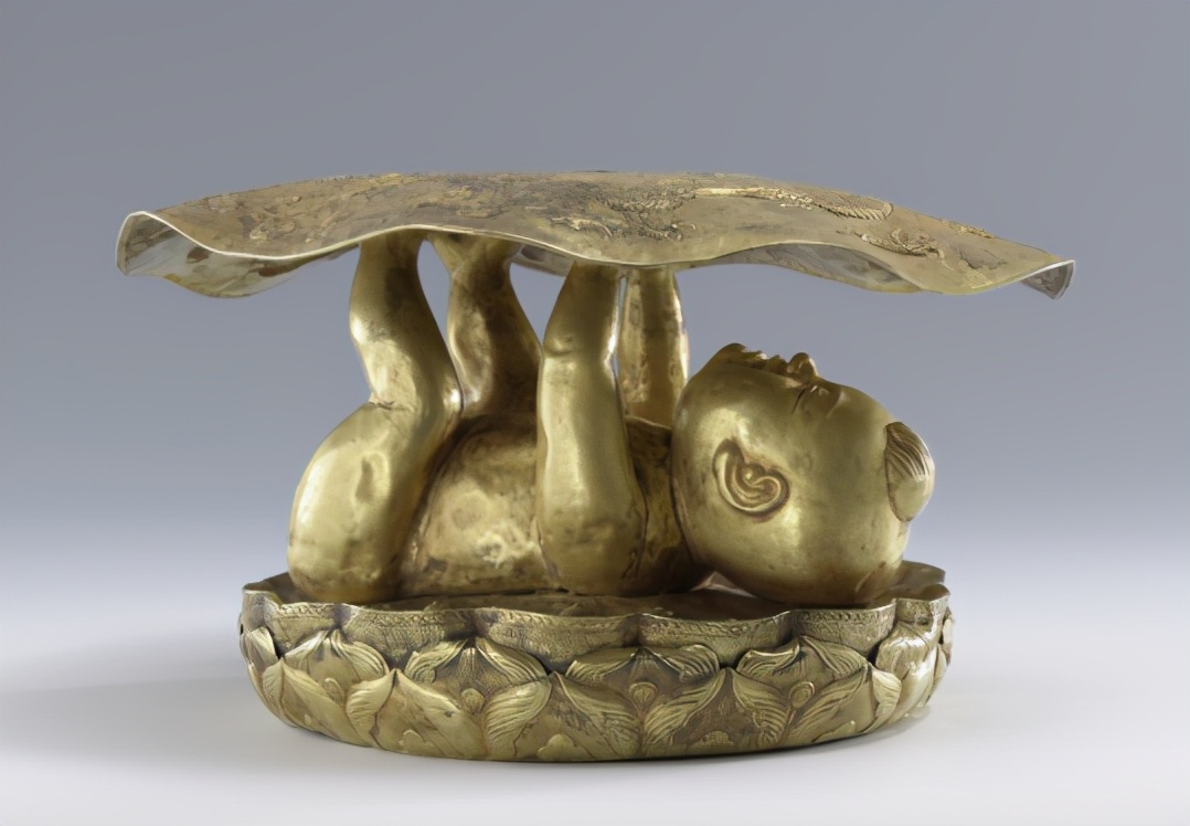 这两位的恩爱狗粮，我们甘拜下风