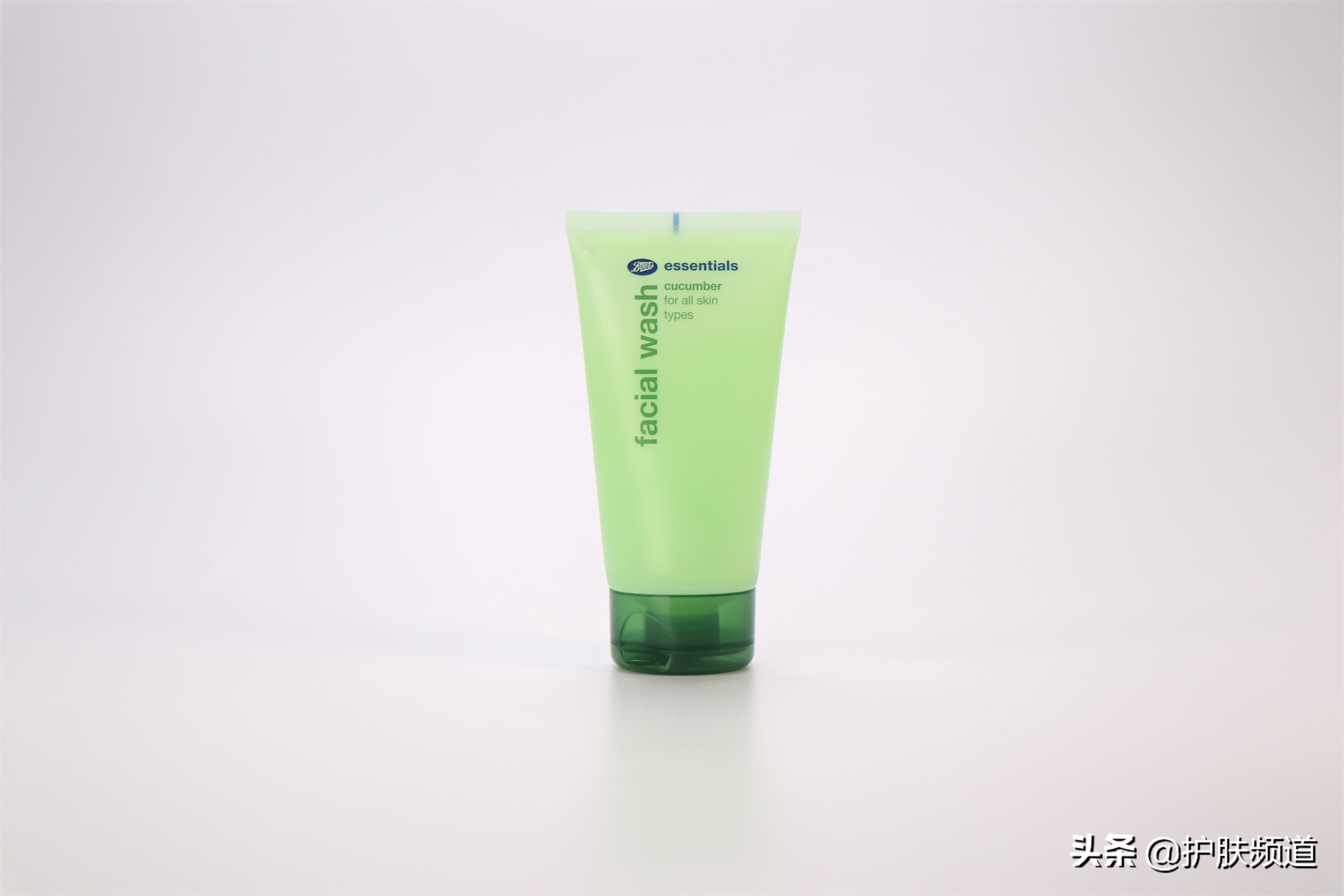 平价好用的洗面奶推荐视频,什么样的洗面奶平价好用