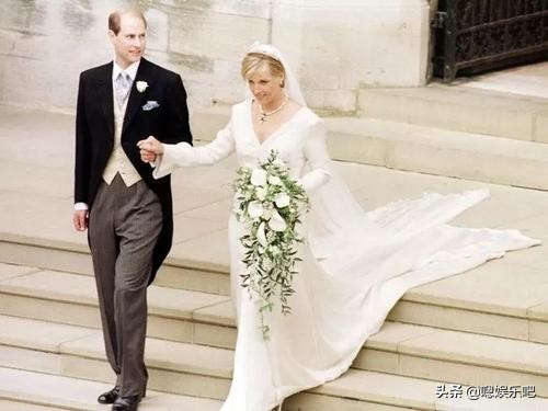 英国王室婚戒一览表,梅根戴的蓝宝石和凯特戴的蓝宝石