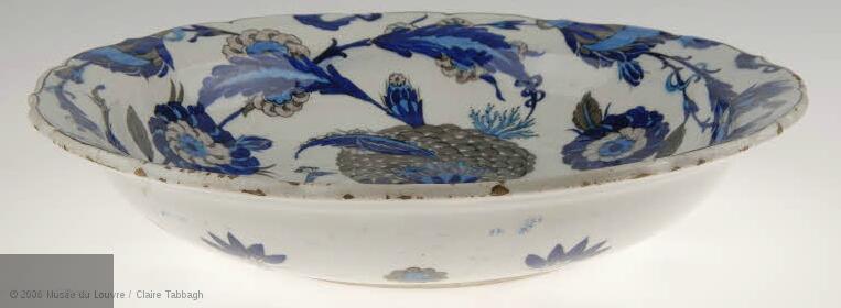 卢浮宫的中国瓷器,法国孔雀瓷盘