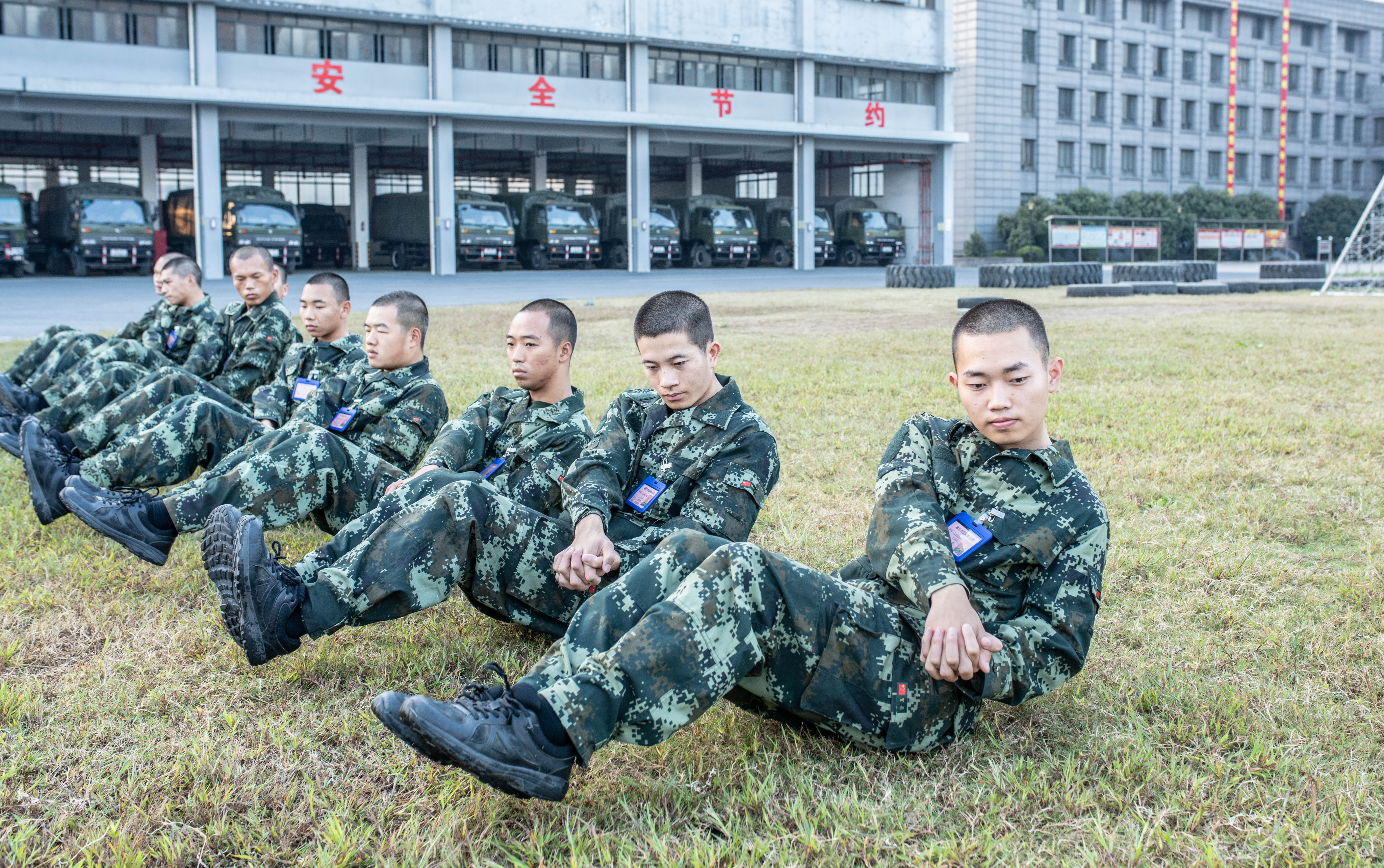 新兵营体能怎么训练,新兵体能是怎么训练的