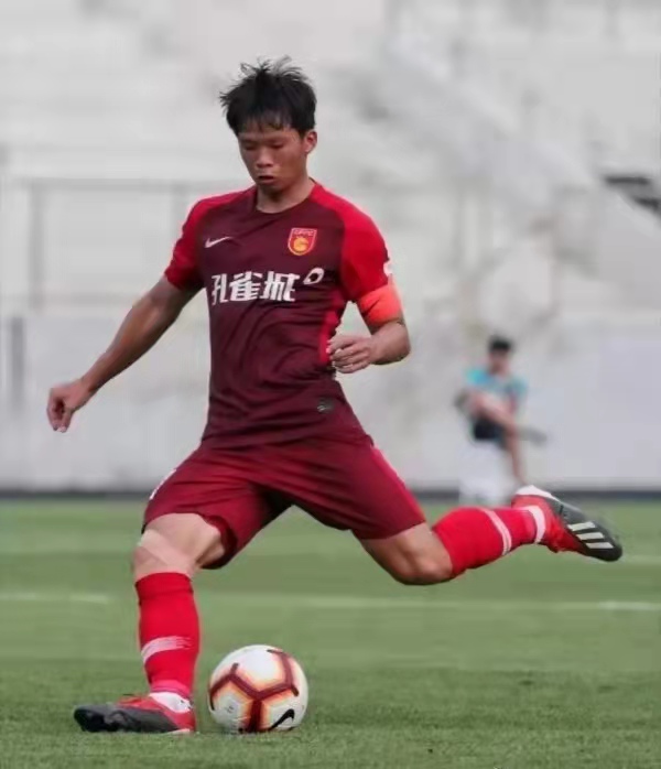 我自横刀向天笑去留肝胆两昆仑图,历史所有球员最佳阵容