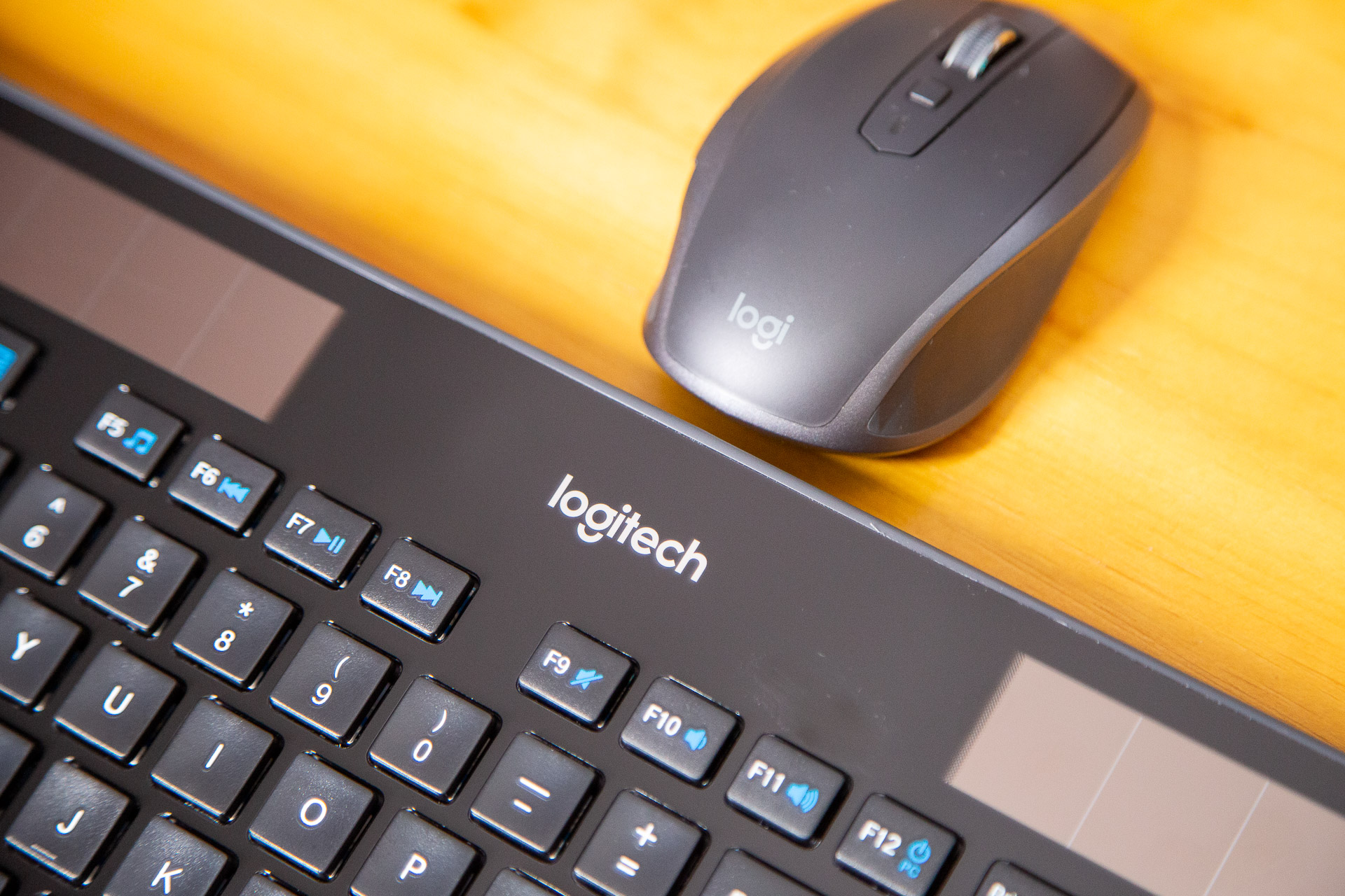 鏃犵嚎閿洏缃楁妧k580,缃楁妧鏃犵嚎钃濈墮閿洏鎺ㄨ崘k780