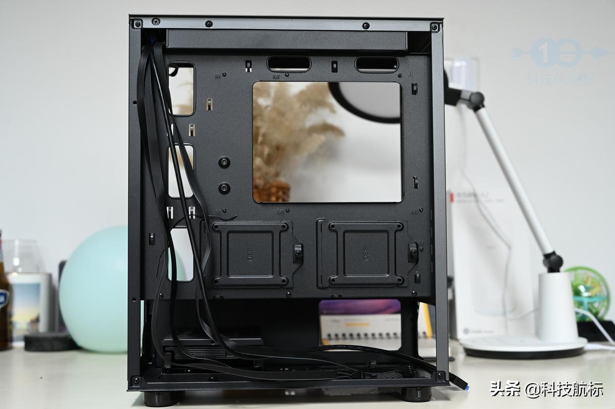 更简单的MATX小机箱，可以装200mm风扇的启航者A1体验