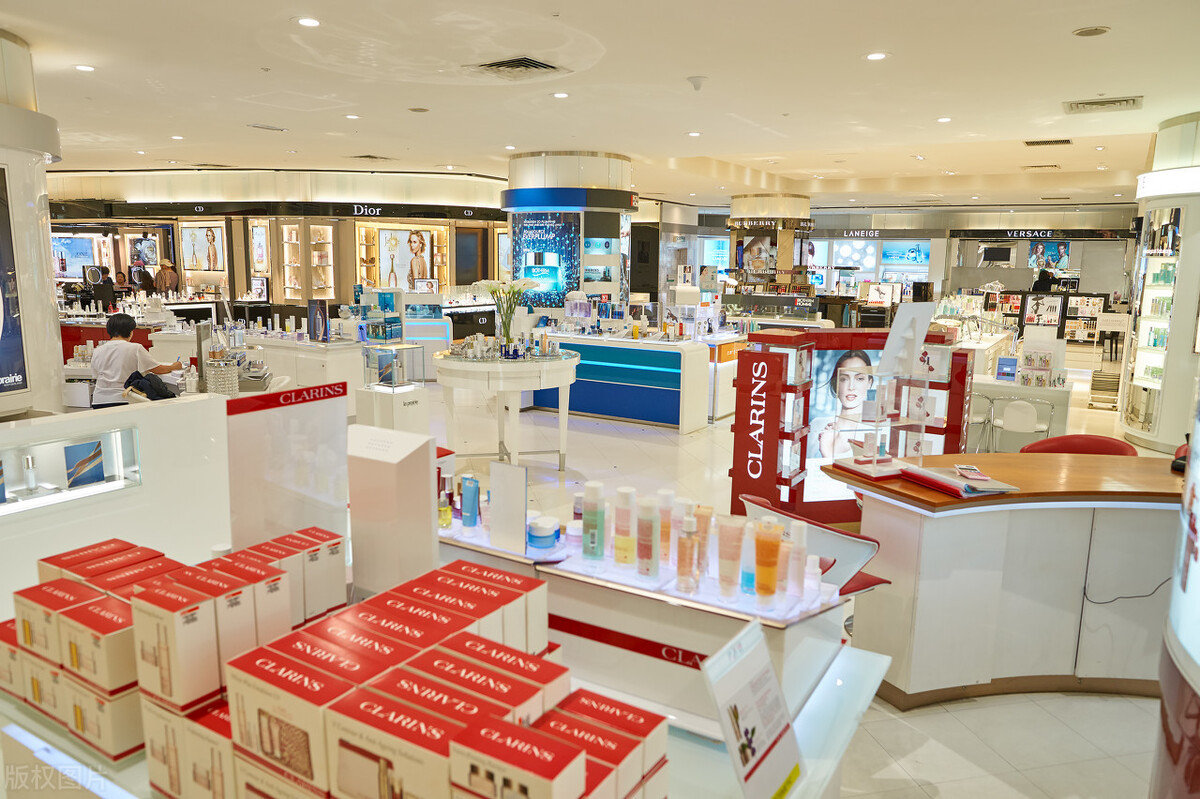 新手化妆品创业项目怎么选,创业做化妆品品牌应该从什么入手