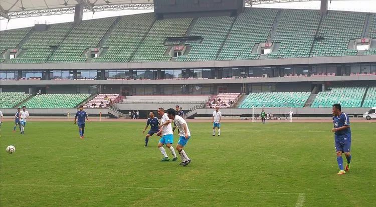 江阴第八届足球联赛,江阴市篮球联赛冠军