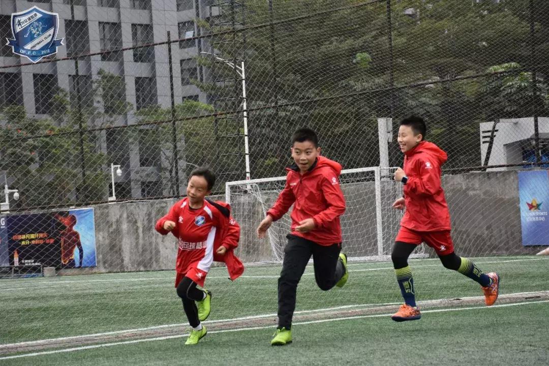 足球最重要的是技术还是意识,足球脚下技术训练