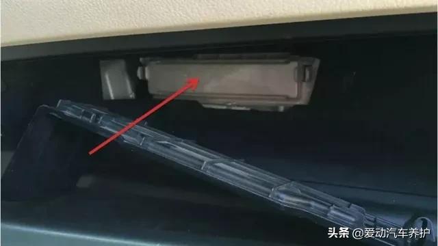 空调清洗蒸发箱一般在何时清洗,空调臭清洗蒸发箱能彻底解决吗