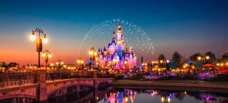 万达商管迎新总裁，美国百年老店尼曼要凉凉丨奇扒说0421