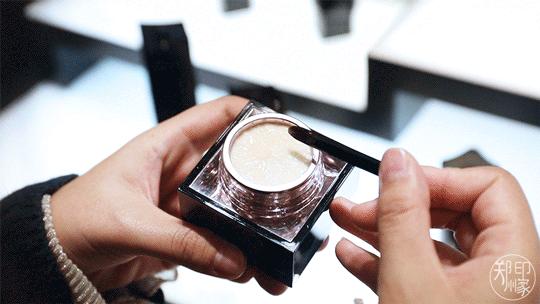 火爆小红书的POLA来啦!郑州第①家