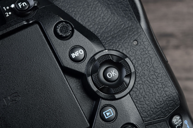 2022年奥林巴斯e-m1x固件升级,奥林巴斯e-m1iii深度评测