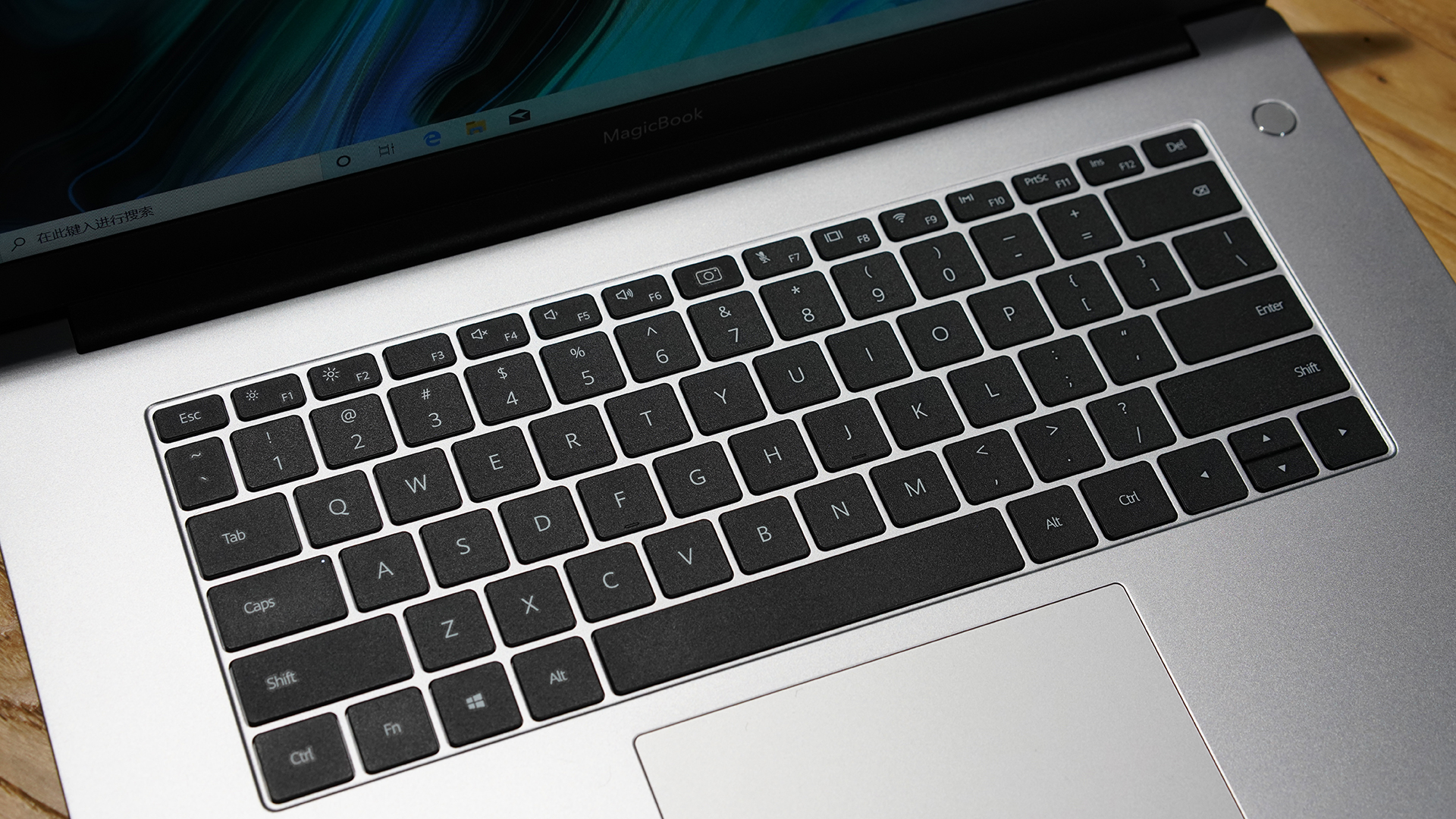 4000左右荣耀magic,4000左右荣耀magicbook系列哪个好