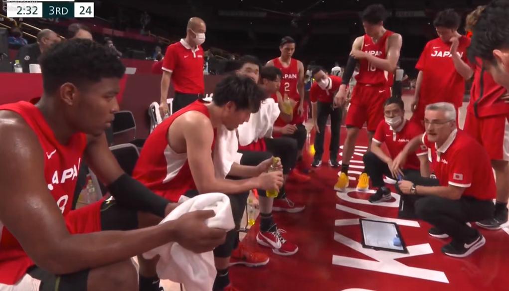 日本男篮逆转18分战胜芬兰,日本男篮惨败新西兰